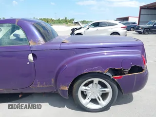 2004 Chevrolet SSR LS with VIN 1GCES14P84B110592, listed as a IAAI auction lot 41994261 with Not Provided miles and . Bid and sale history available at DreamBid. Image 18.
