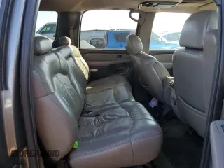 2002 Chevrolet Suburban LS with VIN 3GNFK16Z12G273440, listed as a Copart auction lot 72806534 with 214,158 mi miles and Salvage Title. Bid and sale history available at carsss.com. Image 11.