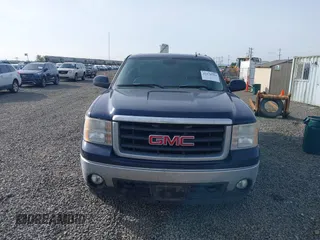 2007 GMC Sierra 1500 SLE1 с VIN 2GTEK13M571584348, выставлен на аукционе IAAI как лот 42270584 с пробегом 230 613 миль миль и . История ставок и продаж доступна на DreamBid. Изображение 12.