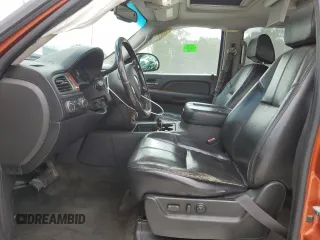 2007 Chevrolet Avalanche LT w/3LT with VIN 3GNFK12367G261924, listed as a Copart auction lot 72162084 with 312,768 mi miles and Salvage Title. Bid and sale history available at carsss.com. Image 7.