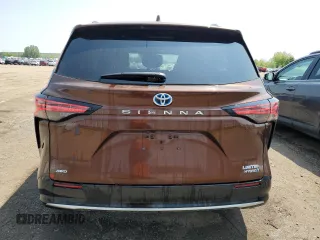 2024 Toyota Sienna LE z VIN 5TDGSKFCXRS148320, wystawiony jako Copart lot #59415445 z przebiegiem 14 883 mil mil oraz Szkoda całkowita • Salvage title. Historia ofert i sprzedaży dostępna na DreamBid. Obrazek 6.