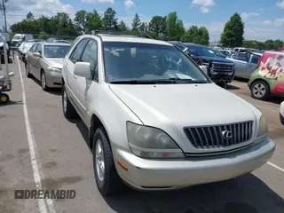 2000 Lexus RX 300 z VIN JT6GF10U0Y0072017, wystawiony jako IAAI lot #42178276 z przebiegiem 390 222 mil mil oraz . Historia ofert i sprzedaży dostępna na DreamBid. Obrazek 1.
