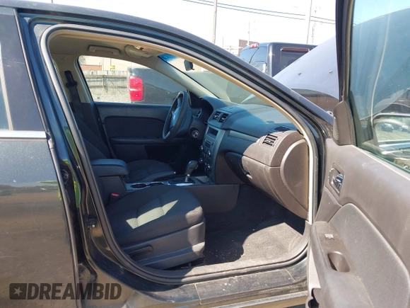 2010 Ford Fusion SE with VIN 3FAHP0HA2AR406249, listed as a IAAI auction lot 42223761 with 119,615 mi miles and . Bid and sale history available at DreamBid. Image 5.