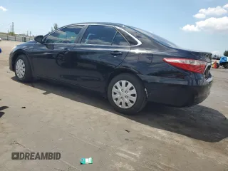 2017 Toyota Camry XLE z VIN 4T1BF1FK1HU781648, wystawiony jako Copart lot #57141715 z przebiegiem 70 437 mil mil oraz Szkoda całkowita • Salvage title. Historia ofert i sprzedaży dostępna na DreamBid. Obrazek 2.
