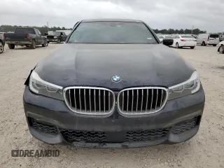 2017 BMW 7 Series 740i with VIN WBA7E2C37HG740680, listed as a Copart auction lot 45072763 with 76,828 mi miles. Bid and sale history available at carsss.com. Image 5.