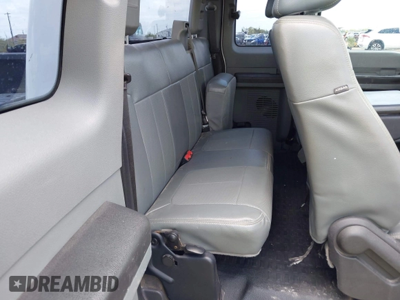 2013 Ford F-250 XL with VIN 1FT7X2A69DEA04534, listed as a IAAI auction lot 42508951 with 315,578 mi miles and . Bid and sale history available at DreamBid. Image 8.
