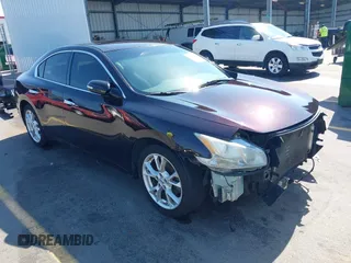 2012 Nissan Maxima 3.5 SV w/Sport Pkg with VIN 1N4AA5AP2CC827114, listed as a IAAI auction lot 42020776 with 138,228 mi miles. Bid and sale history available at carsss.com. Image 1.