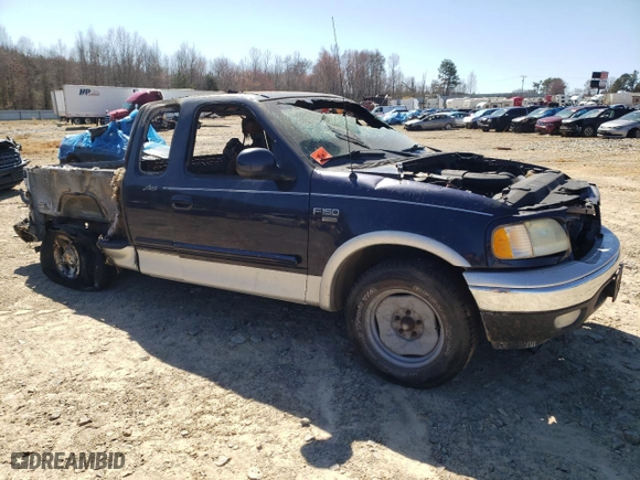 2003 Ford F-150 XL with VIN 1FTRX07W23KD03268, listed as a Copart auction lot 47419415 with 0 mi miles and Clean Title. Bid and sale history available at carsss.com. Image 4.