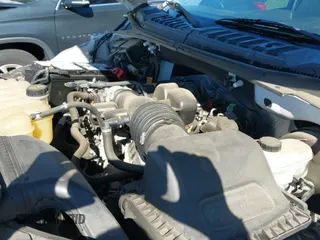 2018 Ford F-150 XL с VIN 1FTMF1CB9JKD77435, выставлен на аукционе IAAI как лот 43478550 с пробегом 40 742 миль миль и . История ставок и продаж доступна на DreamBid. Изображение 19.