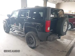 2006 Hummer H3 with VIN 5GTDN136268164216, listed as a IAAI auction lot 42131047 with 218,659 mi miles. Bid and sale history available at carsss.com. Image 3.