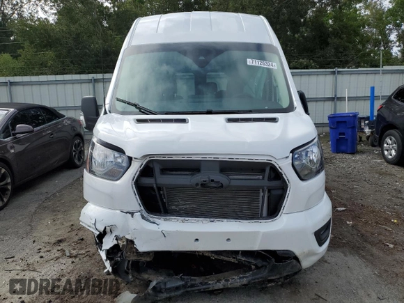 2023 Ford Transit Passenger XL with VIN 1FBAX2X86PKB35851, listed as a Copart auction lot 71126324 with 8,402 mi miles and Salvage Title. Bid and sale history available at DreamBid. Image 5.