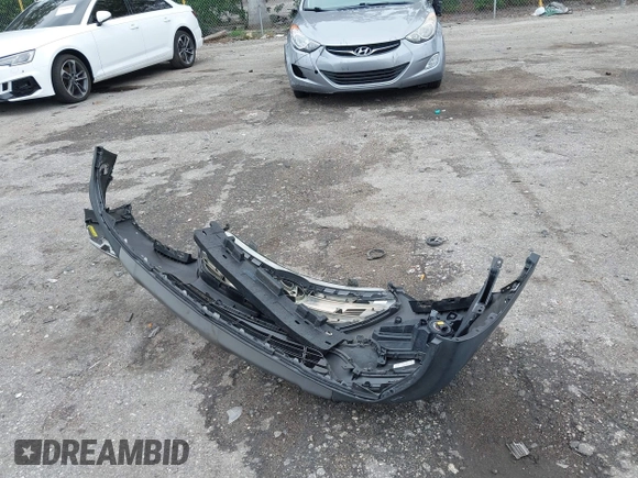 2017 Hyundai Santa Fe 2.4L with VIN 5NMZU3LB2HH014844, listed as a IAAI auction lot 42657624 with 93,533 mi miles and . Bid and sale history available at DreamBid. Image 12.