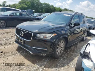 2016 Volvo XC90 T6 Momentum with VIN YV4A22PK0G1022759, listed as a Copart auction lot 61417305 with 107,835 mi miles and Clean title. Bid and sale history available at DreamBid. Image 1.