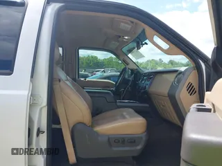 2012 Ford F-250 XL z VIN 1FT7W2BT7CEA68691, wystawiony jako IAAI lot #42319804 z przebiegiem 178 863 mil mil oraz . Historia ofert i sprzedaży dostępna na DreamBid. Obrazek 5.