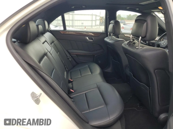 2012 Mercedes-Benz E 350 Luxury with VIN WDDHF5KB7CA586679, listed as a Copart auction lot 56893415 with 153,787 mi miles and Clean Title. Bid and sale history available at DreamBid. Image 10.
