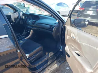 2016 Honda Accord Sport with VIN 1HGCR2F54GA025555, listed as a IAAI auction lot 41578350 with 100,440 mi miles and . Bid and sale history available at DreamBid. Image 5.