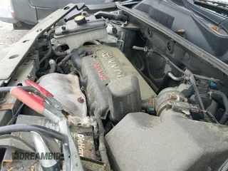 2007 Toyota RAV4 z VIN JTMZD33V275048696, wystawiony jako IAAI lot #42453127 z przebiegiem 150 398 mil mil oraz . Historia ofert i sprzedaży dostępna na DreamBid. Obrazek 20.