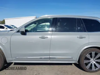 2024 Volvo XC90 Ultimate с VIN YV4H60LF1R1235240, выставлен на аукционе IAAI как лот 42260308 с пробегом 6 584 миль миль и . История ставок и продаж доступна на DreamBid. Изображение 15.
