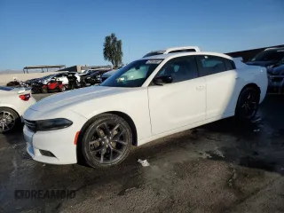 2020 Dodge Charger SXT z VIN 2C3CDXBG1LH192599, wystawiony jako Copart lot #54619715 z przebiegiem 37 188 mil mil oraz Szkody całkowita. Historia ofert i sprzedaży dostępna na DreamBid. Obrazek 1.