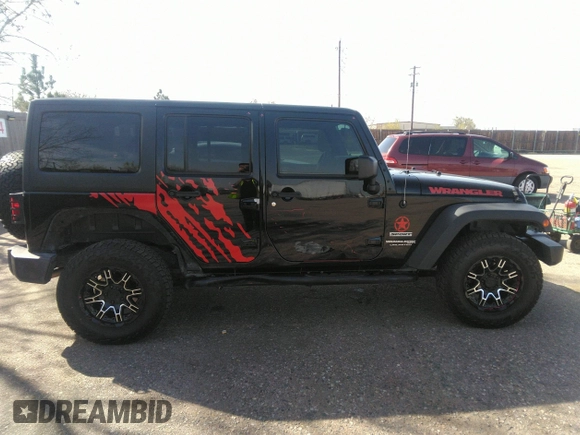 2018 Jeep Wrangler Unlimited Sport S with VIN 1C4BJWDGXJL811661, listed as a IAAI auction lot 42002611 with 86,105 mi miles and . Bid and sale history available at DreamBid. Image 13.