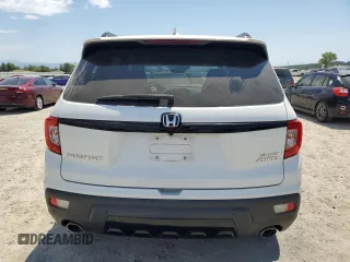 2021 Honda Passport Elite with VIN 5FNYF8H03MB007617, listed as a Copart auction lot 63036345 with 21,757 mi miles and Salvage title. Bid and sale history available at DreamBid. Image 6.