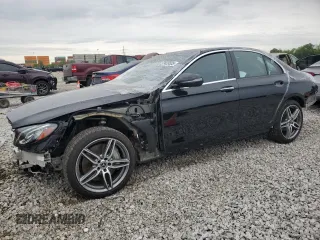 2019 Mercedes-Benz E 300 z VIN WDDZF4KB3KA620954, wystawiony jako Copart lot #57433535 z przebiegiem 66 915 mil mil oraz Szkody całkowita. Historia ofert i sprzedaży dostępna na DreamBid. Obrazek 1.