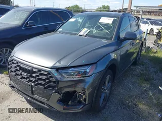 2024 Audi Q5 S line Premium Plus с VIN WA1E2AFY3R2095166, выставлен на аукционе IAAI как лот 41652110 с пробегом 531 миль миль и . История ставок и продаж доступна на DreamBid. Изображение 17.