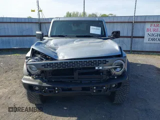 2023 Ford Bronco with VIN 1FMEE5DP2PLB52734, listed as a IAAI auction lot 41914950 with 6,485 mi miles and . Bid and sale history available at carsss.com. Image 12.
