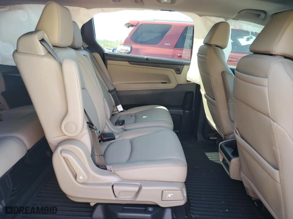 2024 Honda Odyssey Touring with VIN 5FNRL6H80RB022350, listed as a Copart auction lot 69169804 with 4,516 mi miles and Salvage Title. Bid and sale history available at carsss.com. Image 11.
