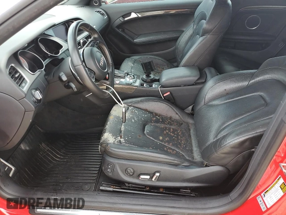 2014 Audi S5 Premium Plus z VIN WAUCGAFH5EN015371, wystawiony jako Copart lot #74150454 z przebiegiem Nie podano mil oraz Szkody całkowita. Historia ofert i sprzedaży dostępna na DreamBid. Obrazek 7.