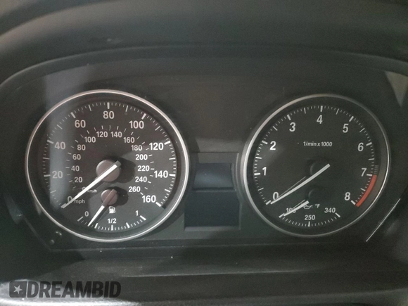 2013 BMW 3 Series 328i with VIN WBAKE3C51DE771057, listed as a Copart auction lot 85058134 with Not Provided miles and Salvage Title. Bid and sale history available at DreamBid. Image 9.
