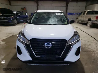 2024 Nissan Kicks S with VIN 3N1CP5BV2RL527703, listed as a Copart auction lot 51947525 with 10,981 mi miles and Salvage Title. Bid and sale history available at carsss.com. Image 5.