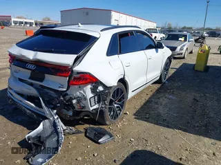 2019 Audi Q8 Prestige z VIN WA1FVAF12KD038238, wystawiony jako IAAI lot #41740092 z przebiegiem 55 699 mil mil oraz . Historia ofert i sprzedaży dostępna na DreamBid. Obrazek 4.