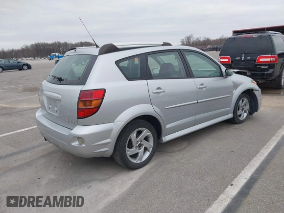 2007 Pontiac Vibe with VIN 5Y2SL65807Z437245, listed as a IAAI auction lot 41834367 with 277,752 mi miles and . Bid and sale history available at carsss.com. Image 4.