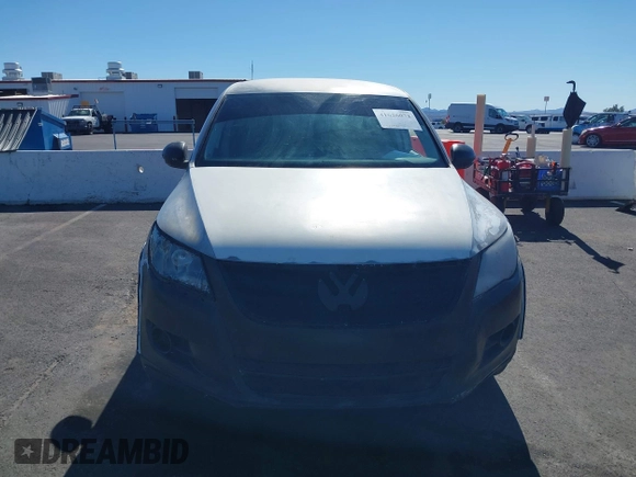 2010 Volkswagen Tiguan with VIN WVGAV9AX1AW513306, listed as a IAAI auction lot 41626072 with 162,086 mi miles and . Bid and sale history available at DreamBid. Image 6.