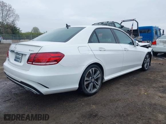2015 Mercedes-Benz E 350 Luxury with VIN WDDHF8JB1FB105424, listed as a IAAI auction lot 42007986 with 122,308 mi miles and . Bid and sale history available at DreamBid. Image 4.