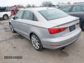 2015 Audi A3 Premium Plus z VIN WAUCCGFFXF1020409, wystawiony jako IAAI lot #41534468 z przebiegiem 116 708 mil mil oraz . Historia ofert i sprzedaży dostępna na DreamBid. Obrazek 3.