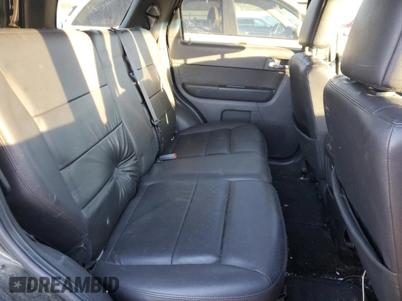 2010 Ford Escape Limited with VIN 1FMCU9E73AKC93731, listed as a Copart auction lot 82261664 with 114,912 mi miles and Non repairable. Bid and sale history available at DreamBid. Image 11.