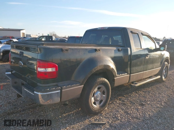 2005 Ford F-150 XLT with VIN 1FTPX025X5KC35939, listed as a IAAI auction lot 41286286 with 162,045 mi miles. Bid and sale history available at carsss.com. Image 4.