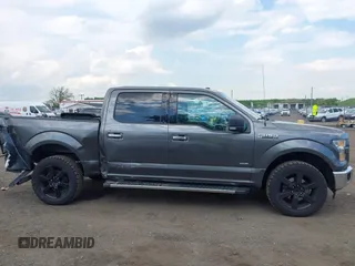 2017 Ford F-150 XL z VIN 1FTEW1EP7HFC14430, wystawiony jako IAAI lot #42221360 z przebiegiem 94 269 mil mil oraz . Historia ofert i sprzedaży dostępna na DreamBid. Obrazek 13.