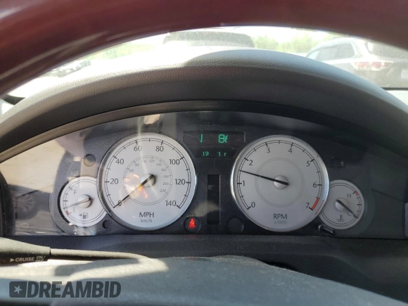 2007 Chrysler 300 Touring z VIN 2C3KA53G07H833643, wystawiony jako Copart lot #56048745 z przebiegiem 191 871 mil mil oraz Szkoda całkowita • Salvage title. Historia ofert i sprzedaży dostępna na DreamBid. Obrazek 9.