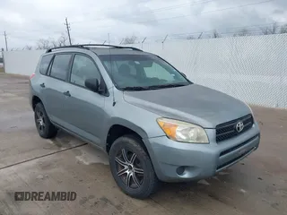 2007 Toyota RAV4 with VIN JTMZD33V175037270, listed as a IAAI auction lot 41549532 with 178,097 mi miles. Bid and sale history available at carsss.com. Image 1.