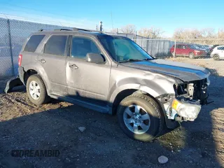 2012 Ford Escape Limited с VIN 1FMCU9EG9CKB68204, выставлен на аукционе IAAI как лот 41188399 с пробегом 121 680 миль миль и . История ставок и продаж доступна на DreamBid. Изображение 1.