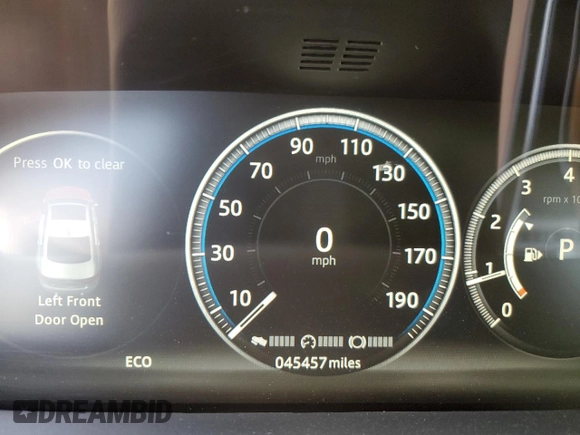 2018 Jaguar XF 25t Prestige with VIN SAJBE4FX1JCY55975, listed as a Copart auction lot 77982034 with 45,457 mi miles and Salvage Title. Bid and sale history available at carsss.com. Image 9.