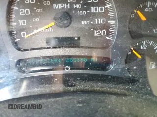 2004 Chevrolet Silverado 1500 Work Truck with VIN 1GCEC19V54E204447, listed as a Copart auction lot 76116284 with 285,385 mi miles and Salvage Title. Bid and sale history available at carsss.com. Image 9.