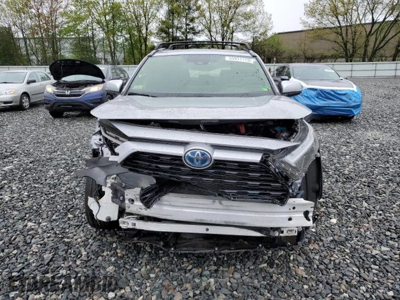 2022 Toyota RAV4 Hybrid SE with VIN JTM16RFV6ND050363, listed as a Copart auction lot 55931115 with 39,372 mi miles and Salvage title. Bid and sale history available at DreamBid. Image 5.