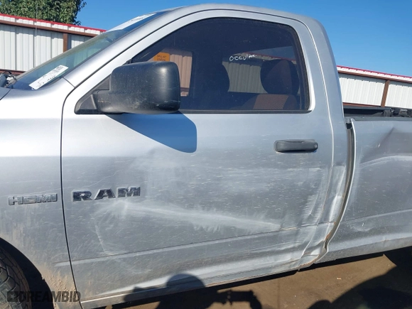 2010 Dodge Ram 1500 Sport with VIN 3D7JV1ET4AG106498, listed as a IAAI auction lot 40344688 with 158,660 mi miles. Bid and sale history available at carsss.com. Image 14.