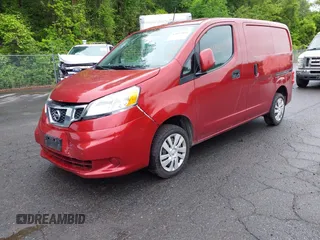 2019 Nissan NV200 S z VIN 3N6CM0KN5KK703192, wystawiony jako IAAI lot #42453452 z przebiegiem 137 745 mil mil oraz . Historia ofert i sprzedaży dostępna na DreamBid. Obrazek 2.