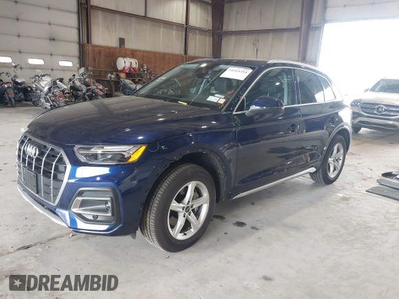 2024 Audi Q5 Premium with VIN WA1ABAFY2R2005133, listed as a IAAI auction lot 39315354 with 4,224 mi miles. Bid and sale history available at carsss.com. Image 18.