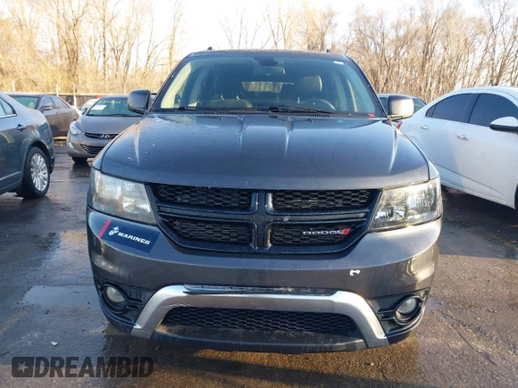 2018 Dodge Journey Crossroad with VIN 3C4PDDGG2JT504101, listed as a IAAI auction lot 41806369 with 112,172 mi miles. Bid and sale history available at carsss.com. Image 12.